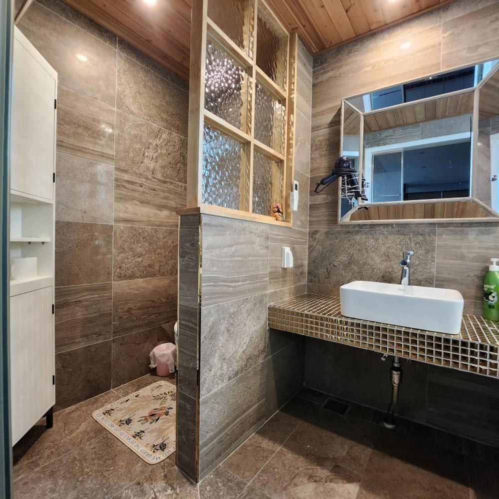 Ariene Guesthouse Gwangju Metropolitan City Esterno foto